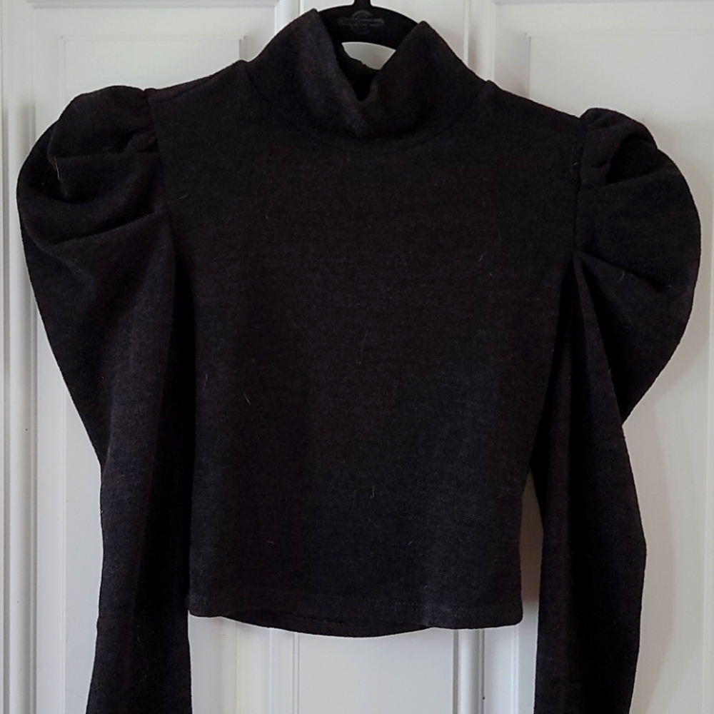 Fashion Nova Crop Top